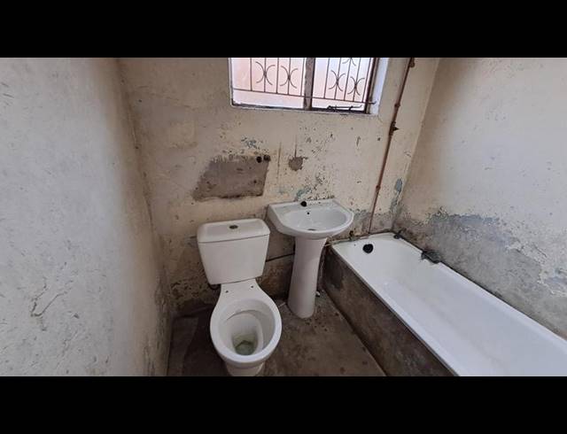 1 BEDROOM PROPERTY TO RENT IN UMLAZI J